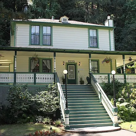 Santa Nella House Acomodação com café da manhã
